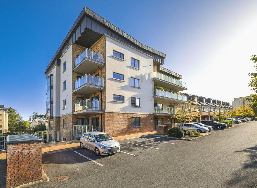 3 Hawthorn House, The Walk, Carrickmines Green, Carrickmines, Dublin, D18YD42