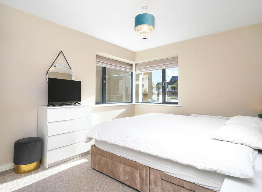 3 Hawthorn House, The Walk, Carrickmines Green, Carrickmines, Dublin, D18YD42