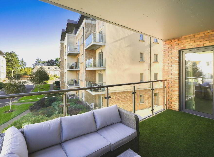 3 Hawthorn House, The Walk, Carrickmines Green, Carrickmines, Dublin, D18YD42