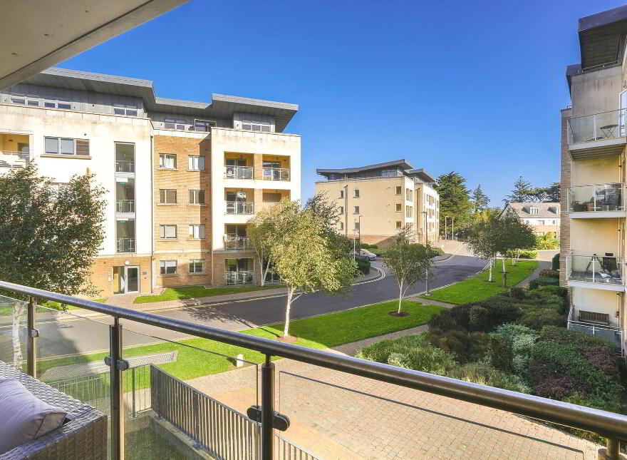 3 Hawthorn House, The Walk, Carrickmines Green, Carrickmines, Dublin, D18YD42