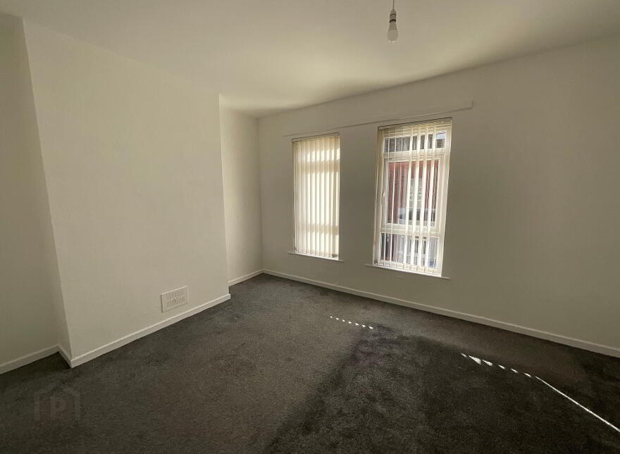 17 Bootle Street, Belfast, BT13 3GQ