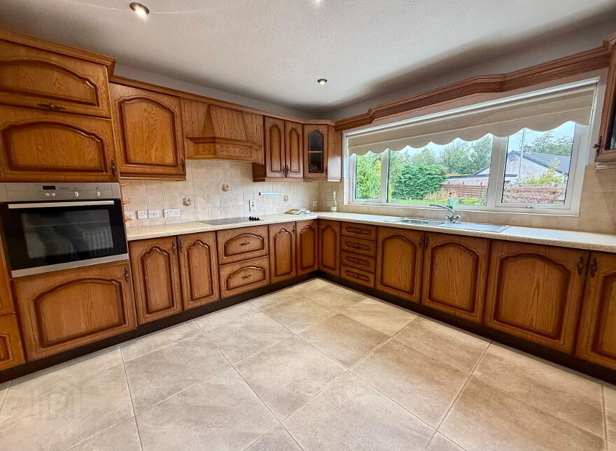 21 Cavanacaw Park, Armagh, BT60 2EA