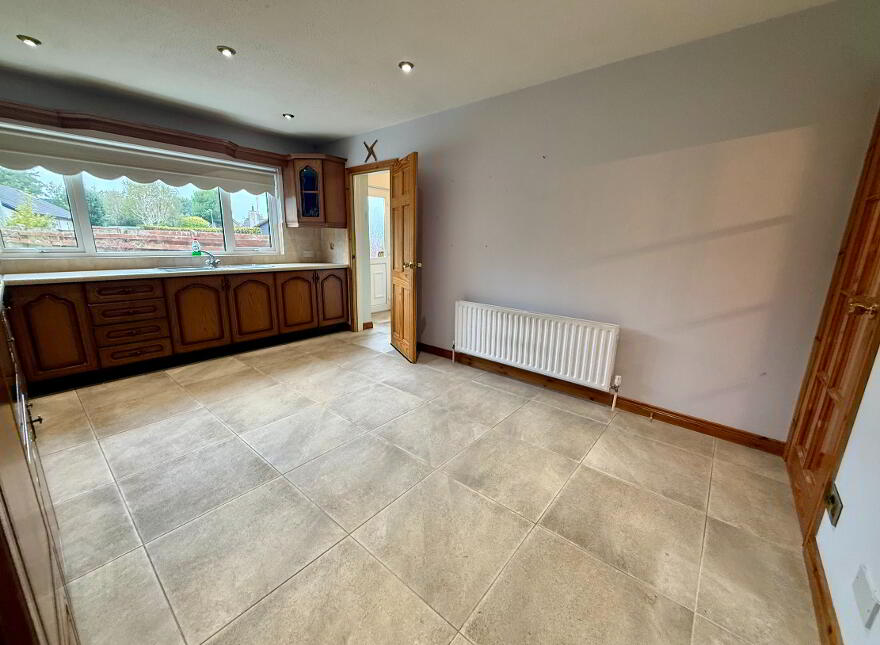 21 Cavanacaw Park, Armagh, BT60 2EA