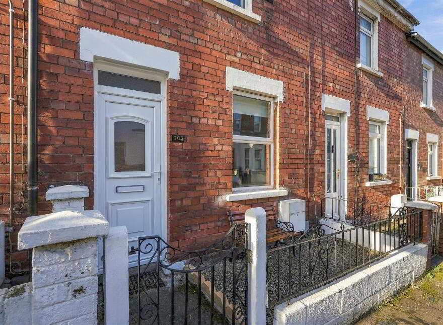 105 Hyndford Street, Belfast, BT5 5JF