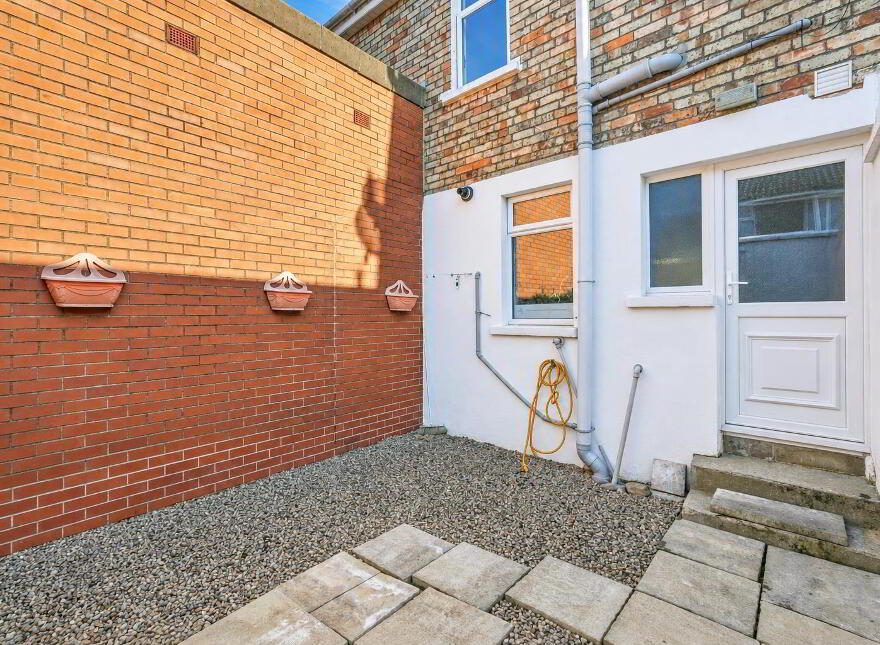 105 Hyndford Street, Belfast, BT5 5JF