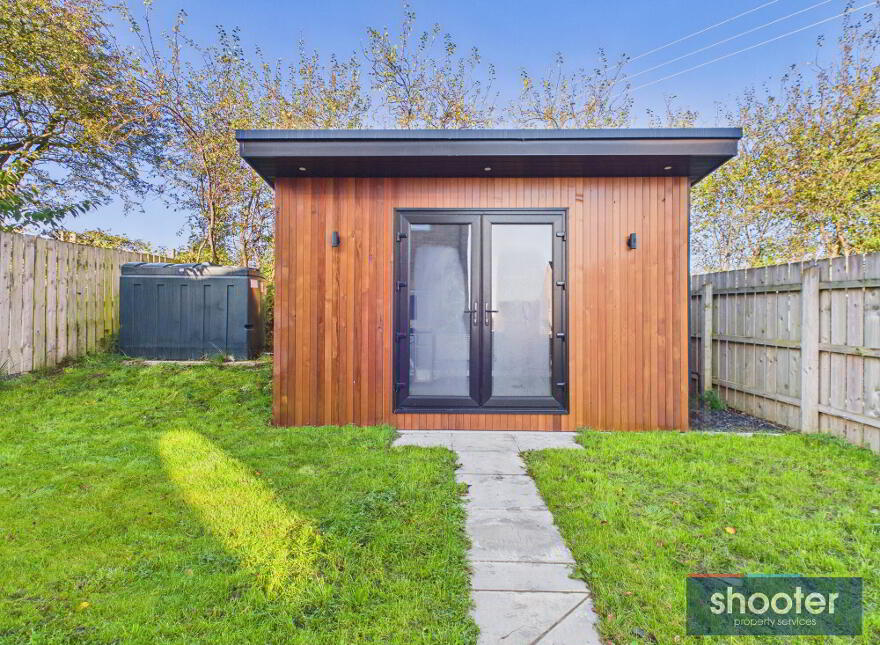 9 Carquillan Meadows, Hilltown, Newry, BT34 5GB