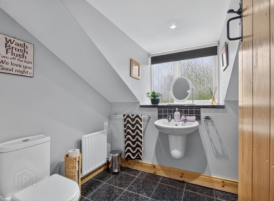 59 Monaghan Road, Armagh, BT60 4DR