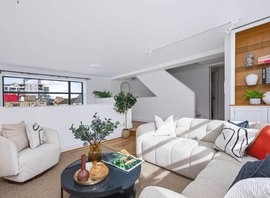 Apt 13 The Warehouse, Clanbrassil Terrace, Clanbrassil Str...South Circular Road, D08V400