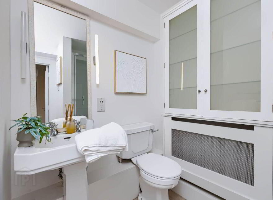 Apt 13 The Warehouse, Clanbrassil Terrace, Clanbrassil Str...South Circular Road, D08V400