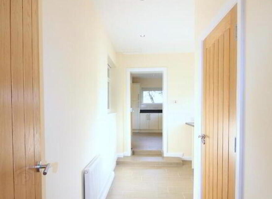 18 Dunygarton Road, Lisburn, BT27 5RT