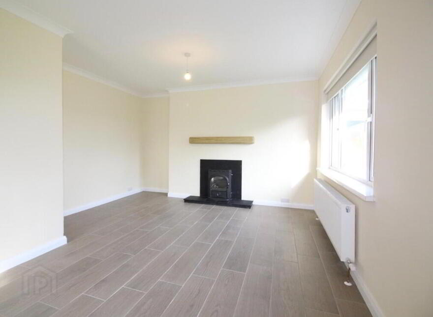 18 Dunygarton Road, Lisburn, BT27 5RT
