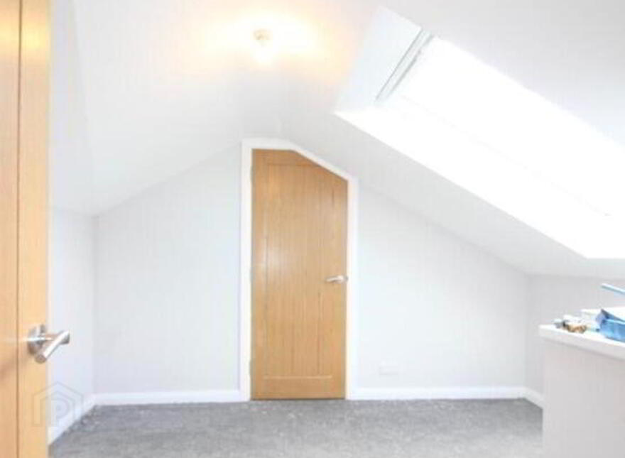 18 Dunygarton Road, Lisburn, BT27 5RT
