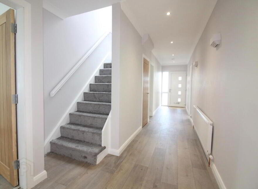 18 Dunygarton Road, Lisburn, BT27 5RT
