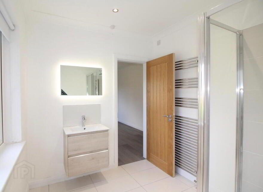 18 Dunygarton Road, Lisburn, BT27 5RT