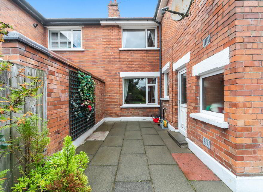 56 Sicily Park, Upper Lisburn Road, Belfast, BT10 0AN