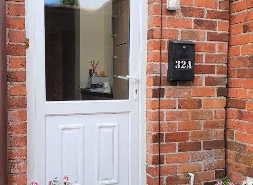 32A Salisbury Avenue, Antrim Road, Belfast, BT15 5DY photo