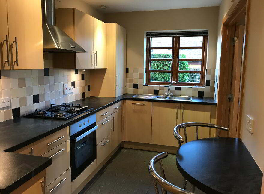 14 Altona Lodge, 69 Church Road, Holywood, BT18 9BX