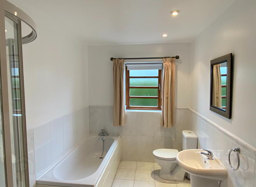 14 Altona Lodge, 69 Church Road, Holywood, BT18 9BX