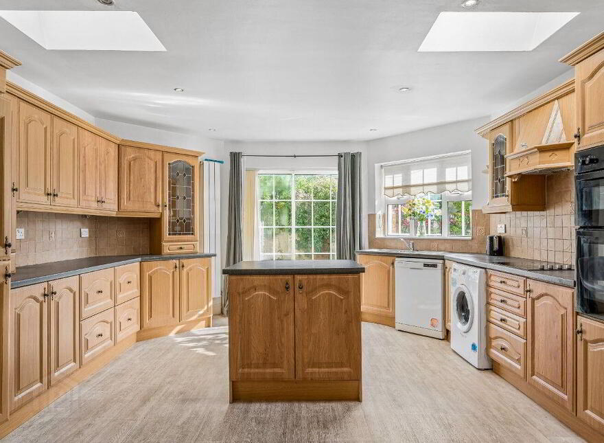14 Woodlawn Crescent, Santry, Dublin 17, D17X959