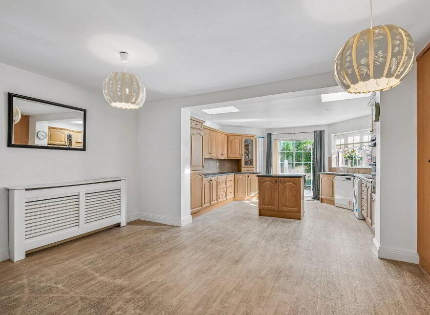 14 Woodlawn Crescent, Santry, Dublin 17, D17X959