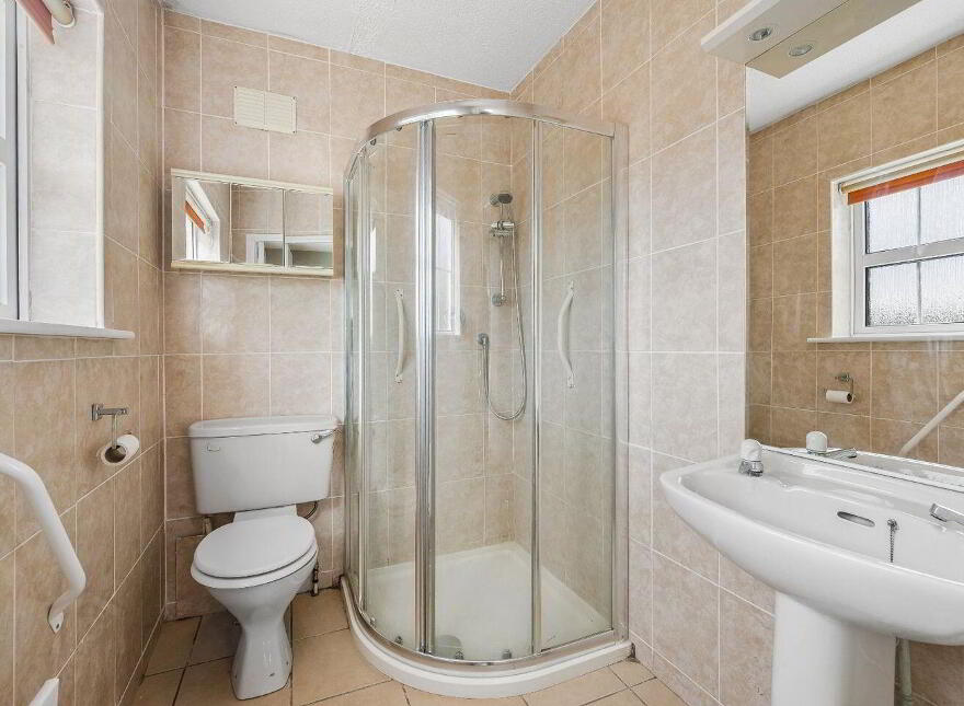 14 Woodlawn Crescent, Santry, Dublin 17, D17X959