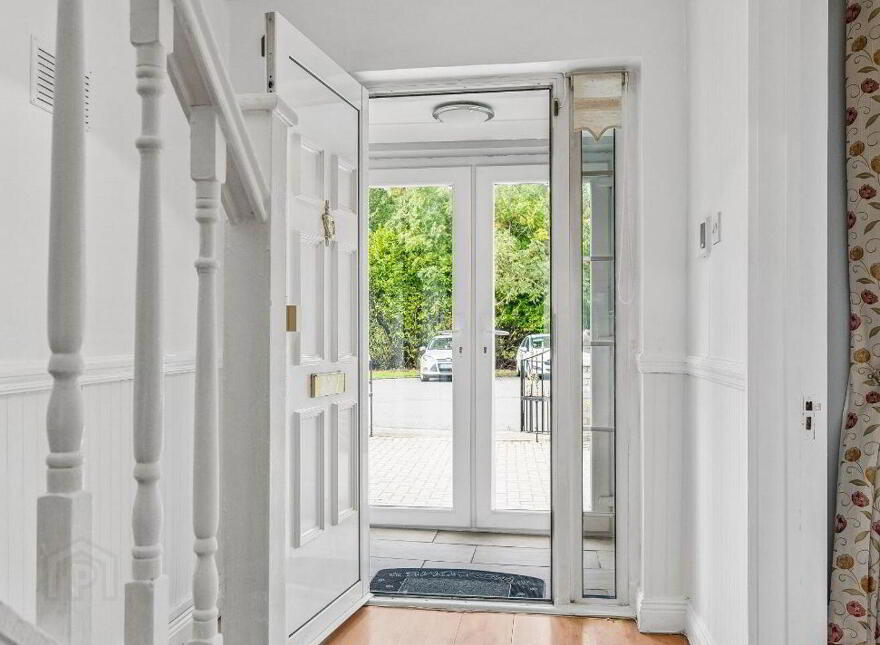 14 Woodlawn Crescent, Santry, Dublin 17, D17X959