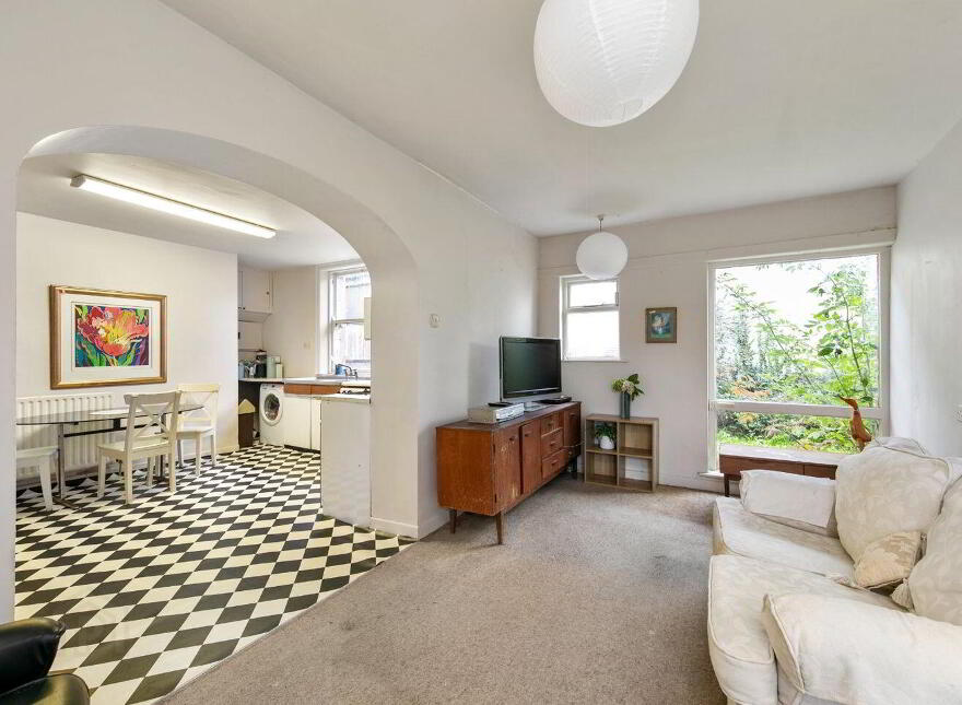 Teevinore, La Touche Road, Greystones, A63P283
