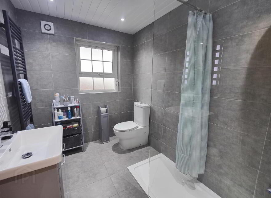 3 Loughview Glen, Belfast, BT14 8QJ