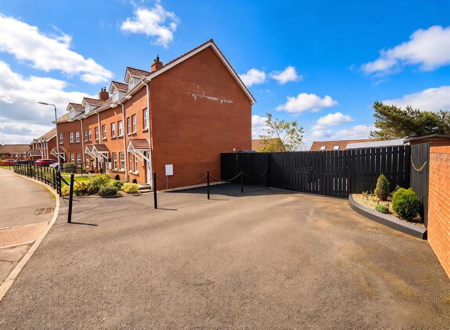 3 Loughview Glen, Belfast, BT14 8QJ