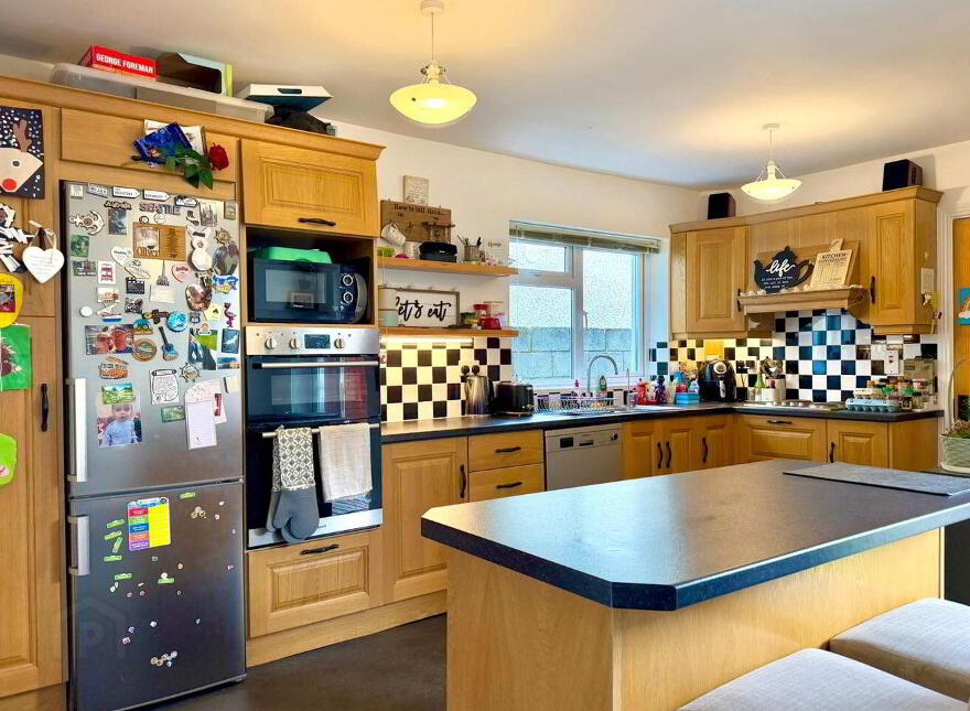 23 Ross Árd, Monksland, Athlone, N37C8E2