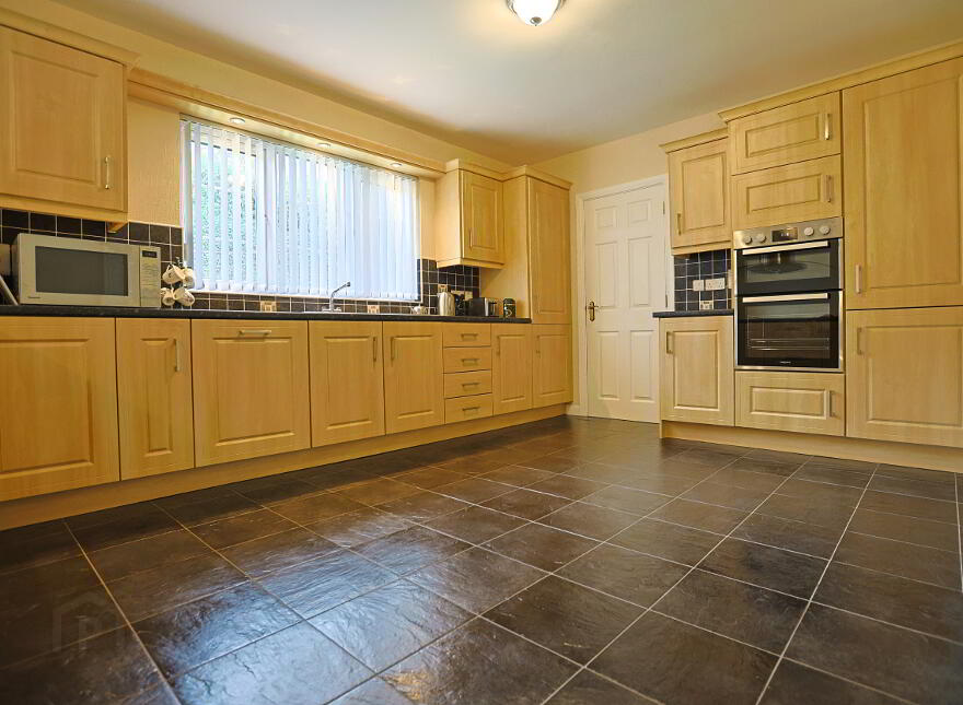10 Oakridge, Banbridge, BT32 4RT