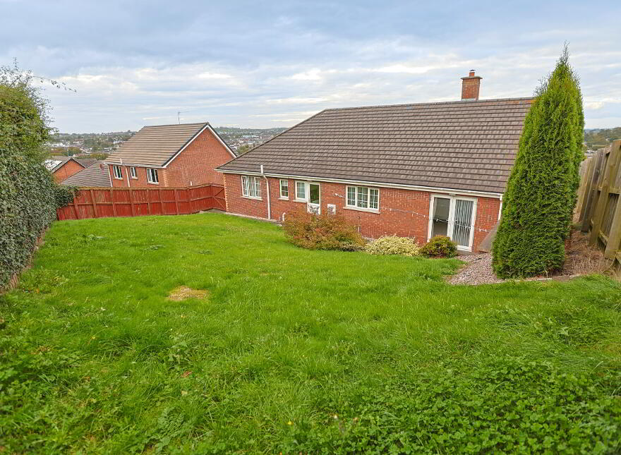 10 Oakridge, Banbridge, BT32 4RT