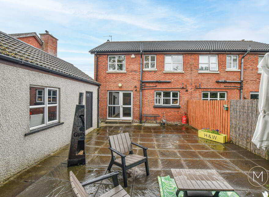 56 Meadowlands, Antrim, BT41 4EU