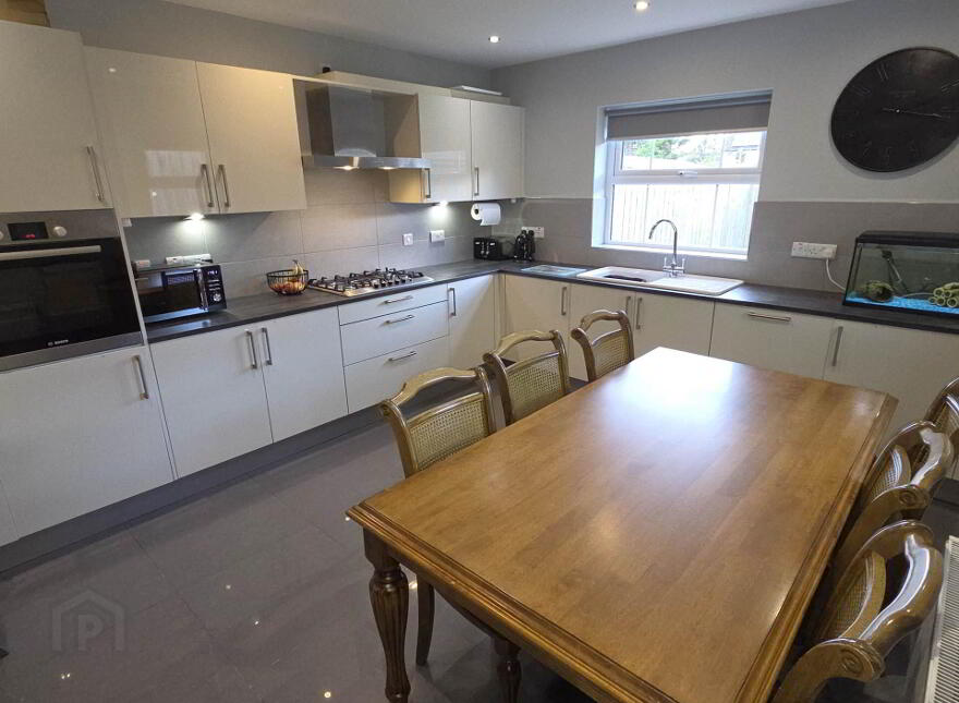 6 Clare Drive, Ballycastle, BT54 6FN