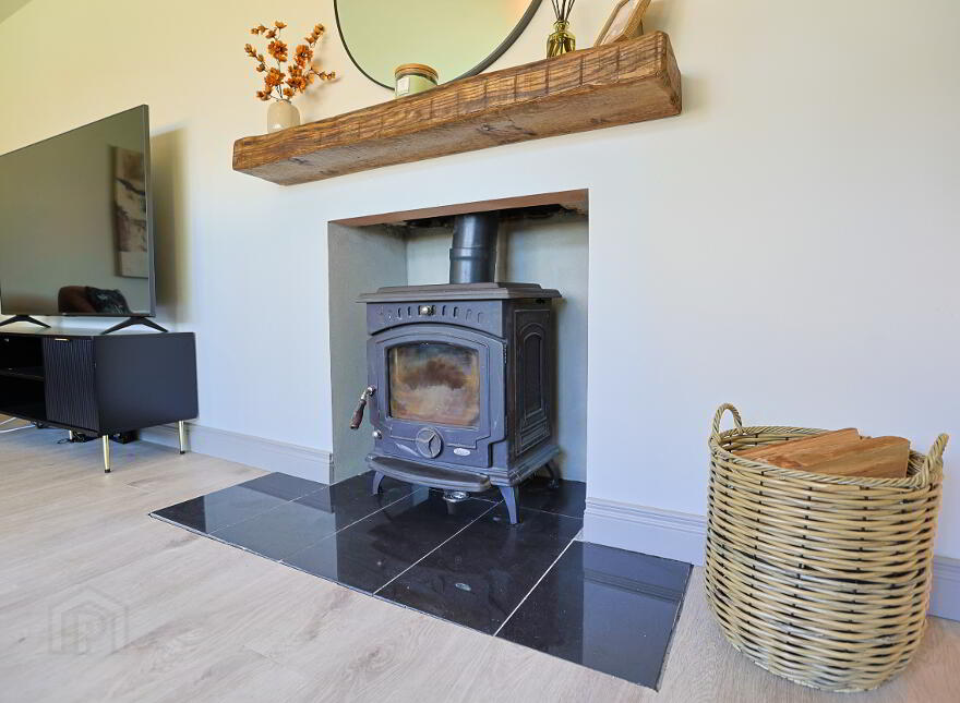 16 Magherana Park, Waringstown, BT66 7QF