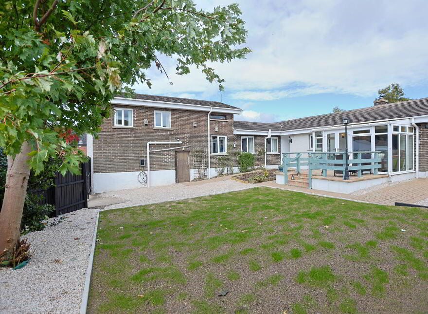 16 Magherana Park, Waringstown, BT66 7QF
