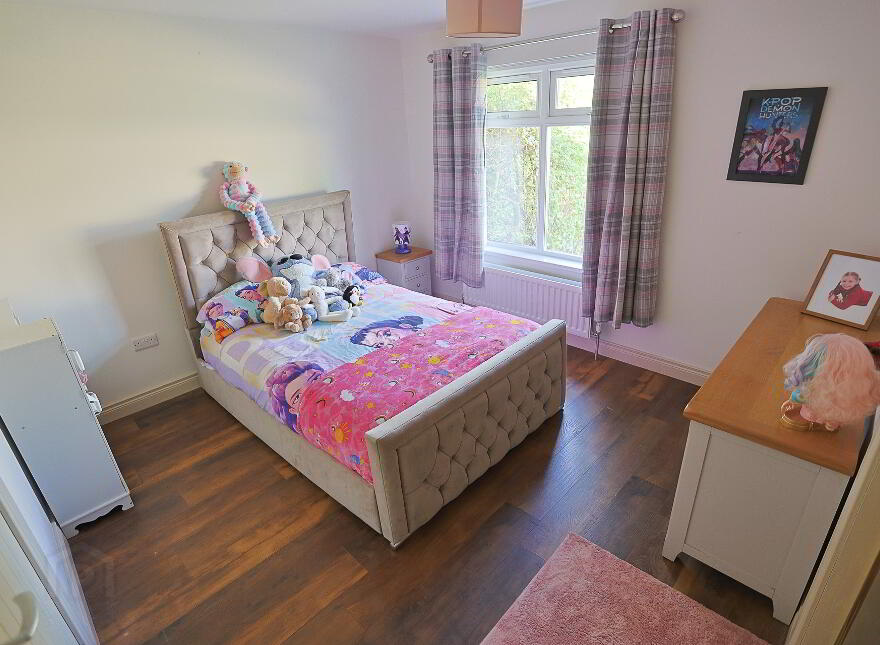 16 Magherana Park, Waringstown, BT66 7QF