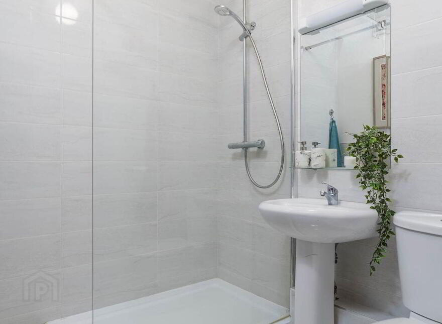 142 The Sweepstakes, Ballsbridge, Ballsbridge, D04KX53