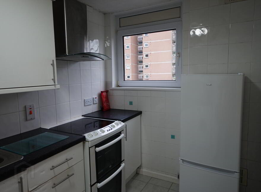 7c Ferndale House, Dunmurry, Belfast, BT17 9DB