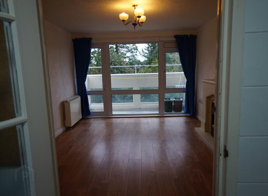 7c Ferndale House, Dunmurry, Belfast, BT17 9DB