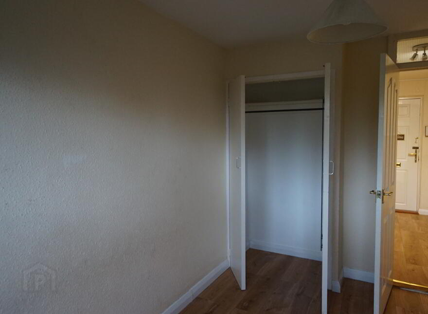 7c Ferndale House, Dunmurry, Belfast, BT17 9DB
