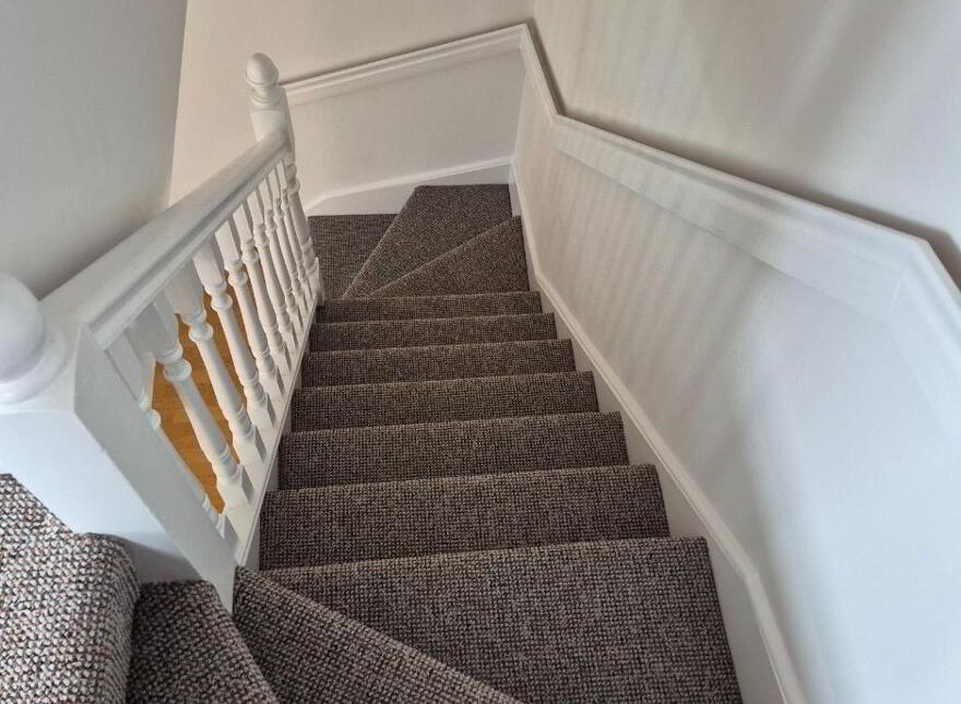 36 Whitethorn Avenue, Newtownards, BT23 8WT