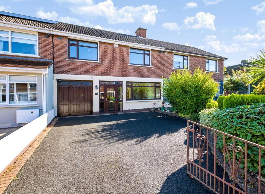 84 Meadow Vale, Deansgrange, A94HK18 photo