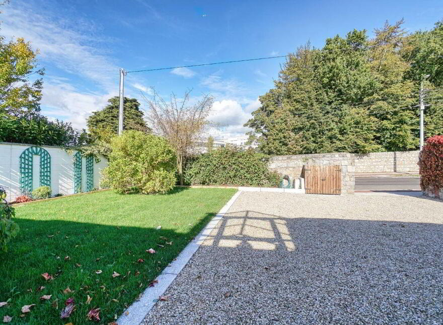 El Verano, Mounttown Road Upper, Monkstown, A96X6W6