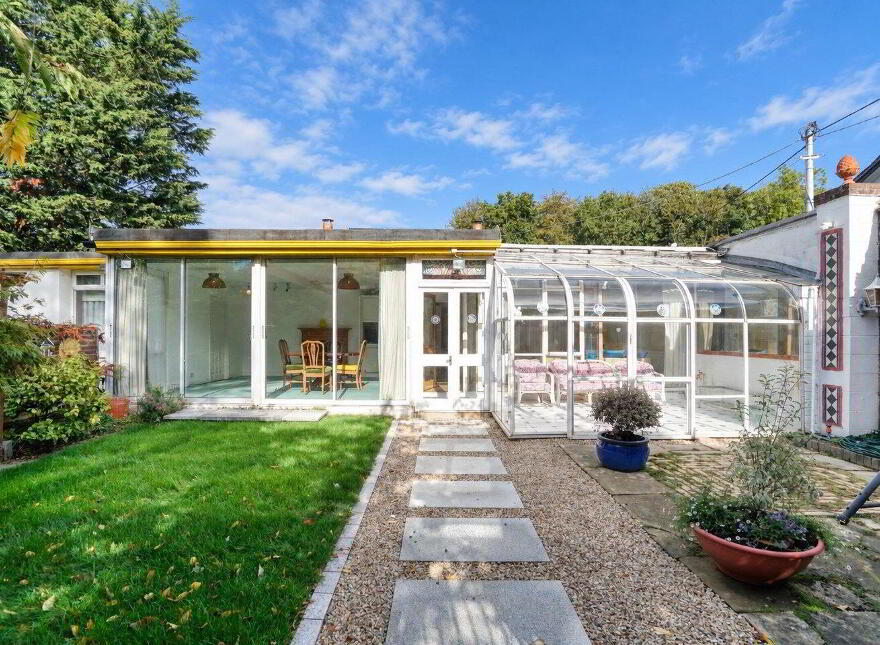 El Verano, Mounttown Road Upper, Monkstown, A96X6W6