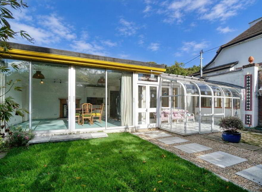El Verano, Mounttown Road Upper, Monkstown, A96X6W6