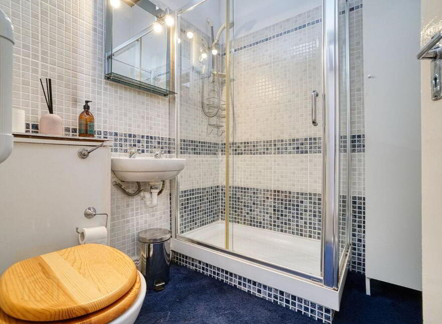 El Verano, Mounttown Road Upper, Monkstown, A96X6W6