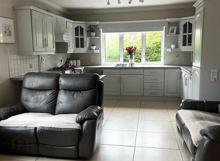 42 Foyle Avenue, Greysteel, Derry / Londonderry, BT47 3EB