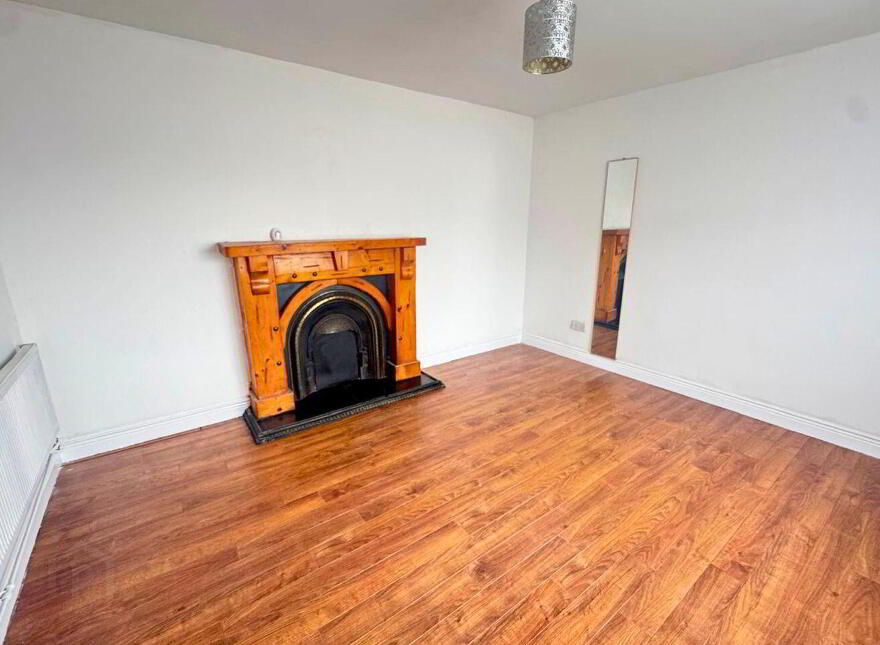 Dambreegie, 35 Valley Court, Dublin Road, Athlone, N37D6X4