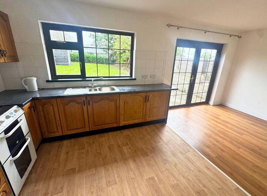 Dambreegie, 35 Valley Court, Dublin Road, Athlone, N37D6X4